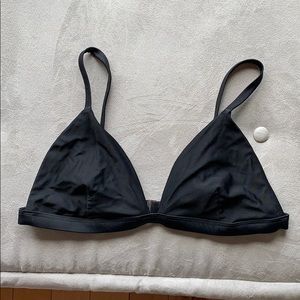 Black bikini top